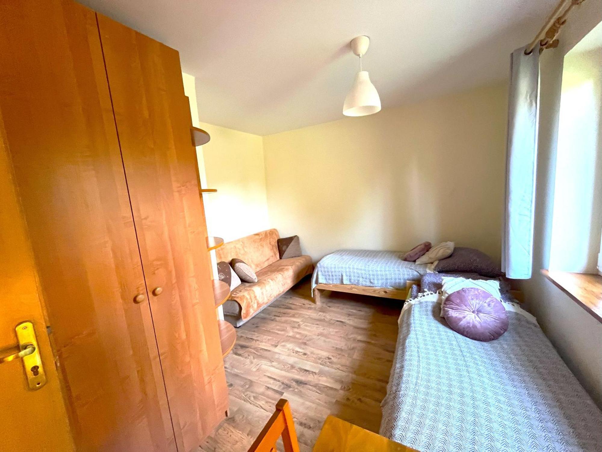 Happy Bison - A 5 Bedroom House With A Garden Bialowieza Exterior photo